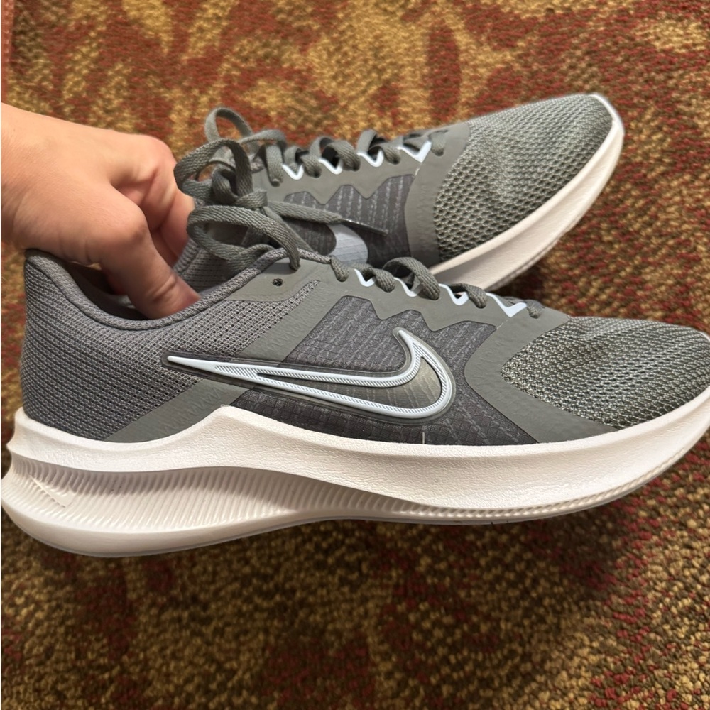 Nike Downshifter Gray lRunning Shoes Women's Sz 8.5 NWOT